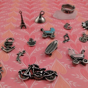 Wedding Cake pewter charm - 16 pcs  Set  3