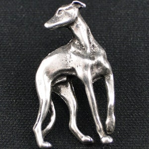 Broche lévrier en étain Whippet