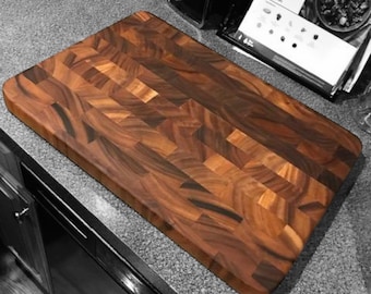 End Grain Acacia Wood Cutting Board – Square Brown Butcher Block, Durable Kitchen Utility Board