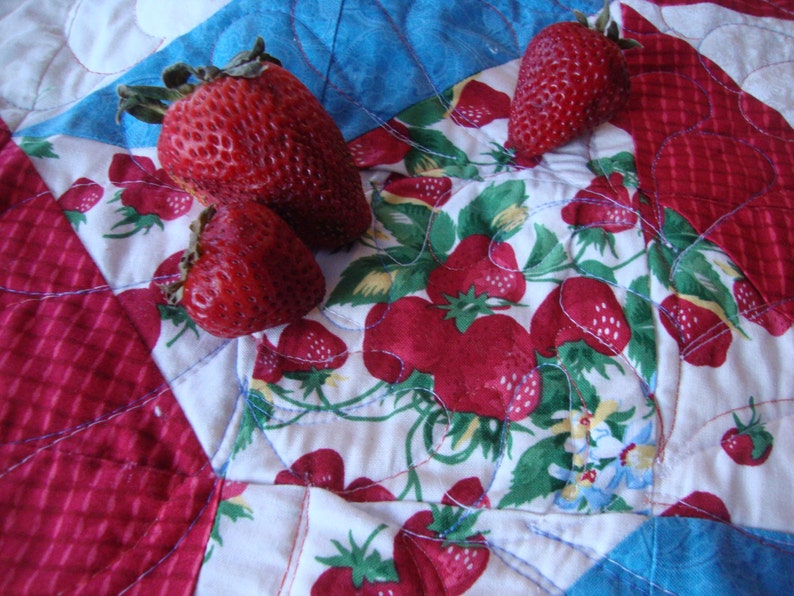 Table Runner Ribbon Twist Strawberries Red White and Blue image 3