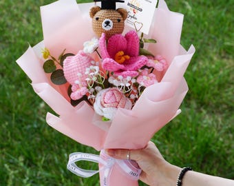 Crochet Graduation Bouquet with Knitted Bear: Class of 2026 Keepsake