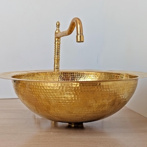 Gold hammered sink - Vessel vanity sink - Moroccan brass sink - Copper bathroom sink -