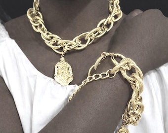 Delta Sigma Theta Golden Chain Necklace & Bracelet Set