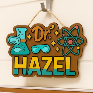 Personalized Chemistry Classroom Door Sign: 3D Beaker & Atoms Decor