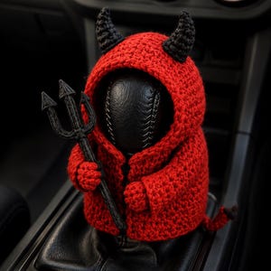 Handmade Crochet Devil Car Gear Shift Knob Cover Red Horned Shifter Sleeve Unique Auto Interior Accessory Fun Halloween Goth Decor Gift