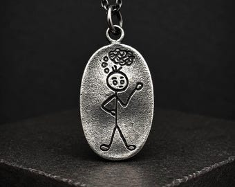 Colgante de plata estoico "Detén el ruido" | Collar de filosofía absurda | Joyería minimalista de plata oxidada