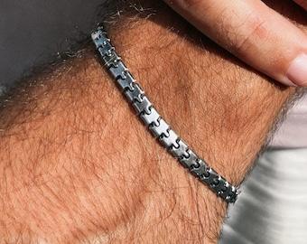 Mens Minimalist Silver Chain Bracelet: Unique Jigsaw Design in 925 Sterling Silver