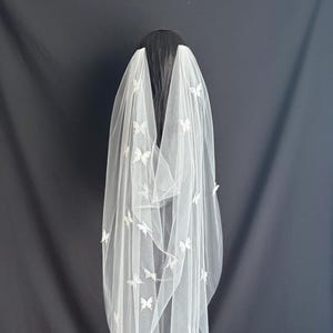Drape veil with 3D butterfly, cathedral veil, bridal veil, wedding veil, chapel veil, waltz veil, bohemian veil, Boho, soft veil, sheer veil