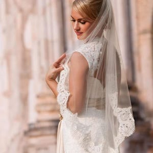 Alencon Lace Wedding Veil: Eyelash Scallop Edge, Bridal Tulle