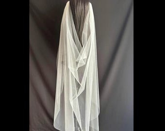 Minimalist short bohemian drape wedding veil