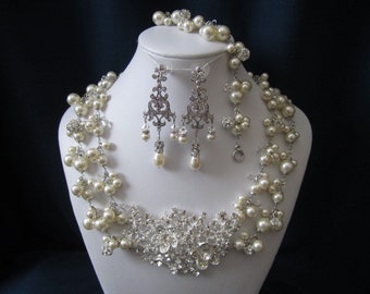 ROYALTY COLLECTION wedding jewelry, bridal jewelry set, pearl necklace, bracelet, earrings, swarovski pearls, crystals, rhinestones brooch