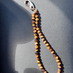 Beaded bag charm, Cute keychain, Handmade keychain, Gemstone keychain, Handbag decoration, Beaded keychain, Trendy accessories, Purse tag