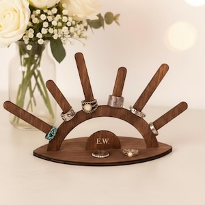 Wood ring holder personalized, Wooden jewelry stand holder, Bracelets holder, Ring holder stand, Ring Organizer, Jewelry display stands