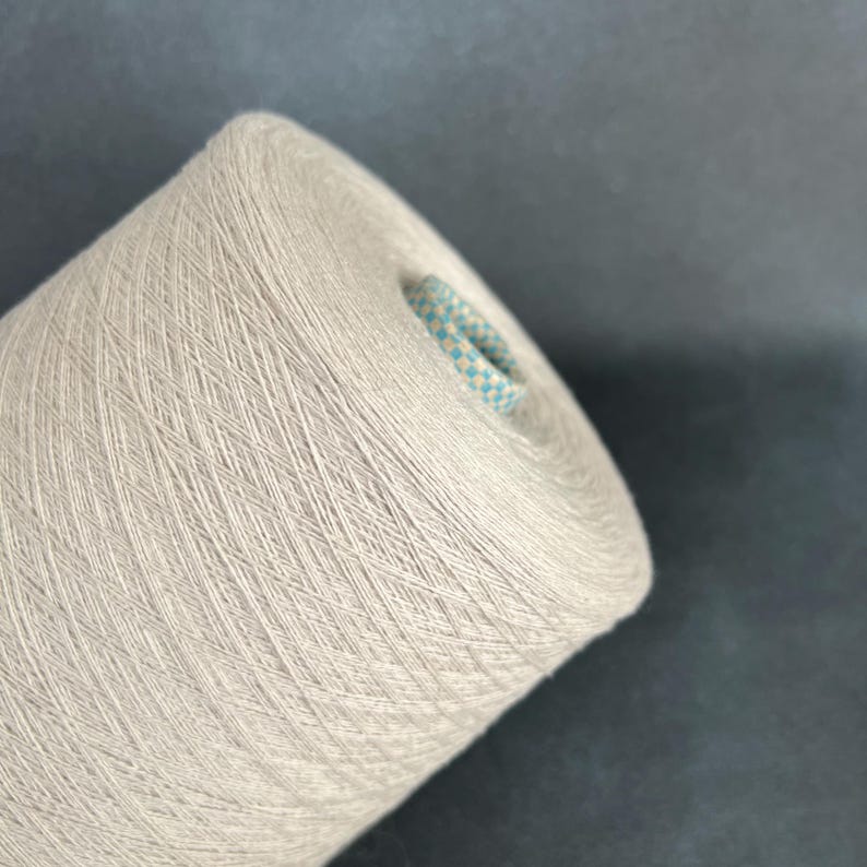 100 % kashmir CARRIAGGI | Kashmir SFA | 700 m/50 g | Italienskt lyxgarn | Siden bild 4