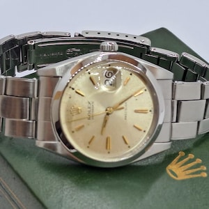 Vintage 1960s Rolex Oyster Precision 6694 - Champagne Dial with Original Bracelet - Collectible Swiss Watch