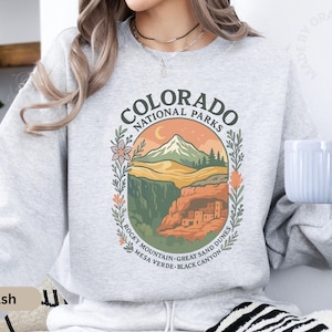 Colorado Parks Crewneck Sweatshirt, Rocky Mountain Mesa Verde Pullover, Great Sand Dunes Long Sleeve, National Parks Outdoor Adventure Gift