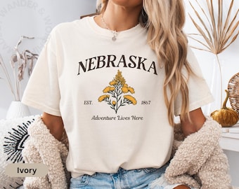 Maglietta con fiori dello stato del Nebraska, maglietta Vintage Goldenrod Comfort Colors, maglietta Nebraska Lovers, maglietta grafica Road Adventure