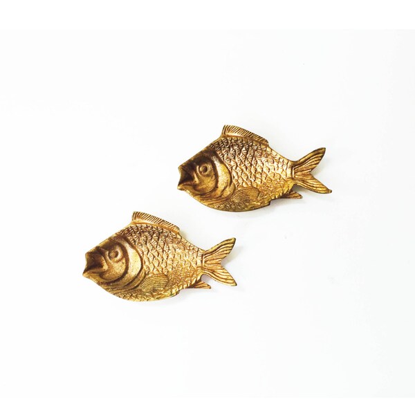 Pair of Vintage Brass Fish Dishes / Jewelry Dishes