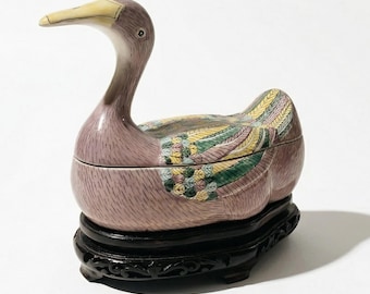 Chinese Porcelain Duck Tureen on Carved Wood Stand