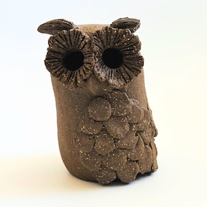 Original Vintage Margaret Hudson Earth Art Pottery Owl