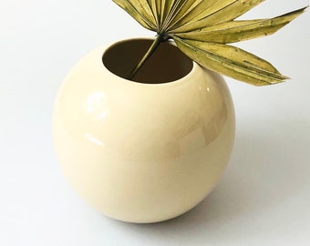 Postmodern Cream Sphere Vase