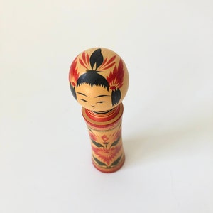 Japanese Kokeshi Doll image 2