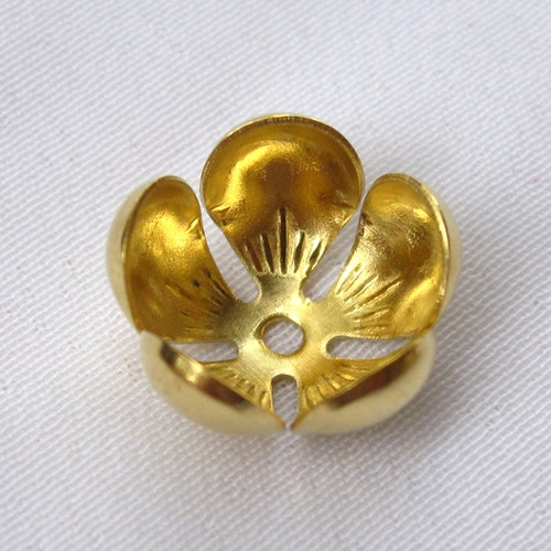 10pcs Flower Bead Cap Brass Beadcap Fit Beads in Different Sizes DIY Crafts ca017