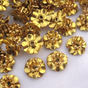 20pcs Small Brass Flower 9mm Golden Filigree Flower 3 Layers f110