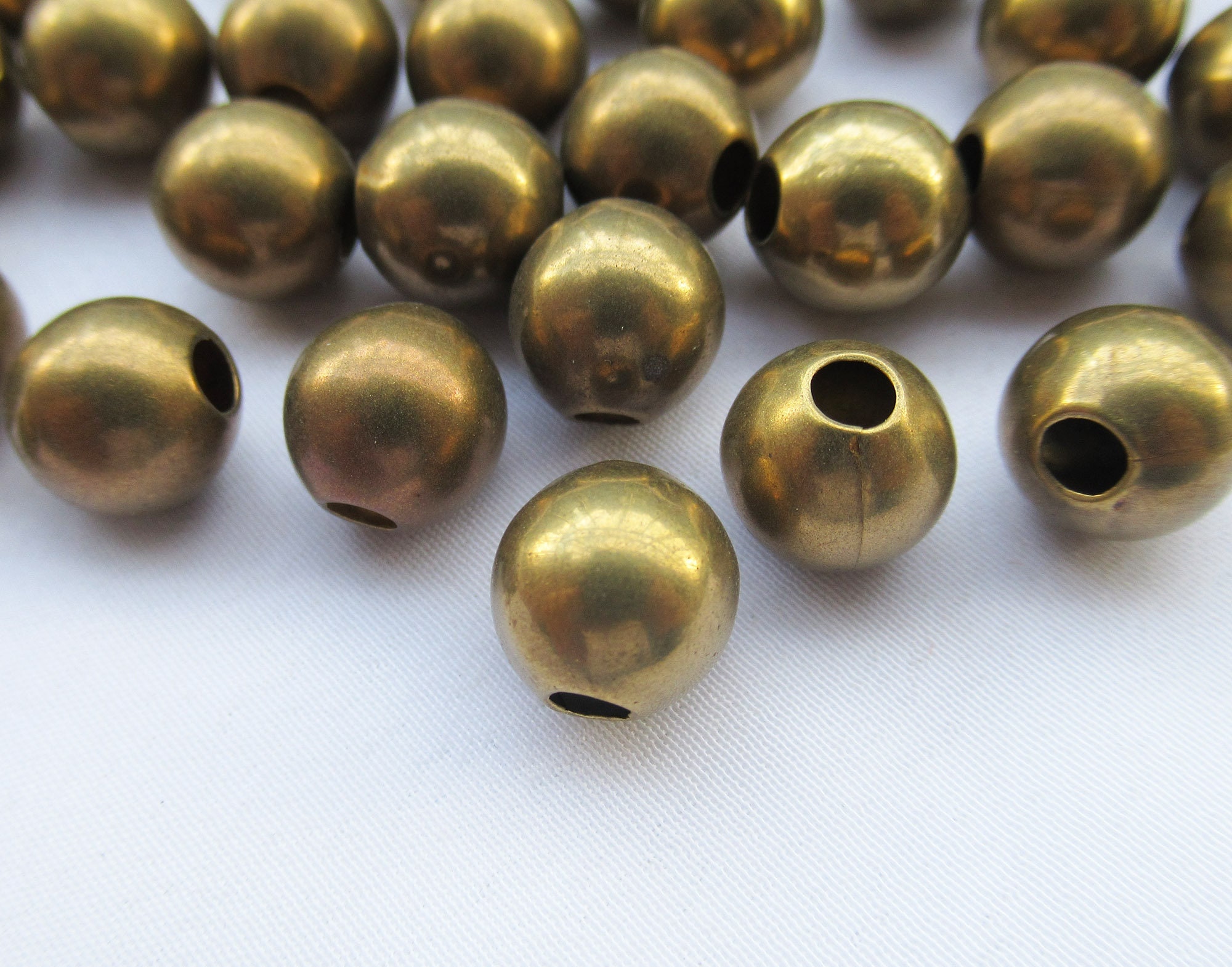 Round Gold Ball Drop Charms Jewelry Making Supplies Findings Metal Beads  Brass Beads Tarnish Resistant 22k Matte Gold Plated - 6mm - 10cs