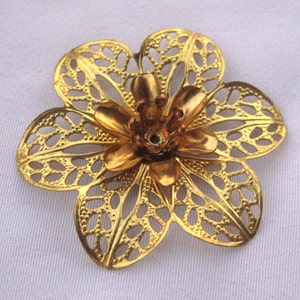 3 pcs Brass Flower Golden Filigree Flower for Jewelry Making f091