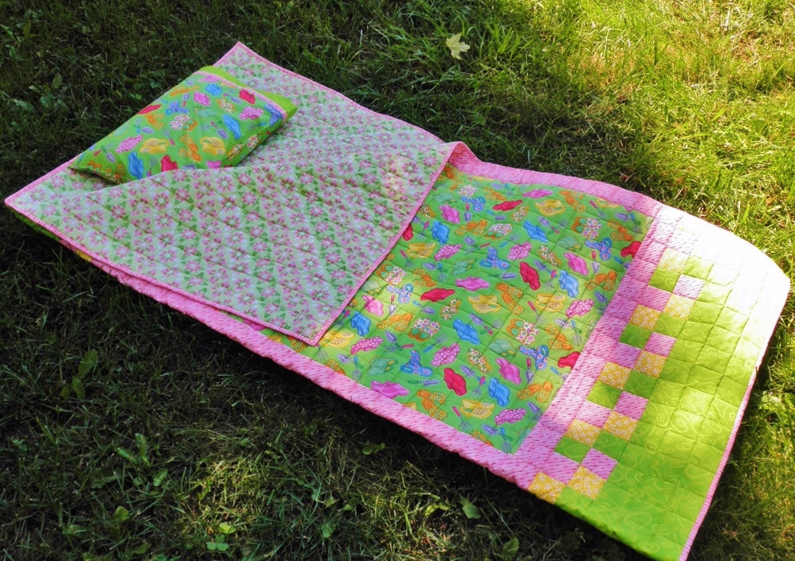 Child's Quilted Sleeping Bag garden Clogs in Yellow, Candy Pink and