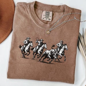 Comfort Colors® Western Cowboy Tshirt, Vintage Cowboy Alien T-shirt, Vintage 90s Shirt, Washed Shirt,Retro Rodeo Outfit, Wildwest Cowboy Tee
