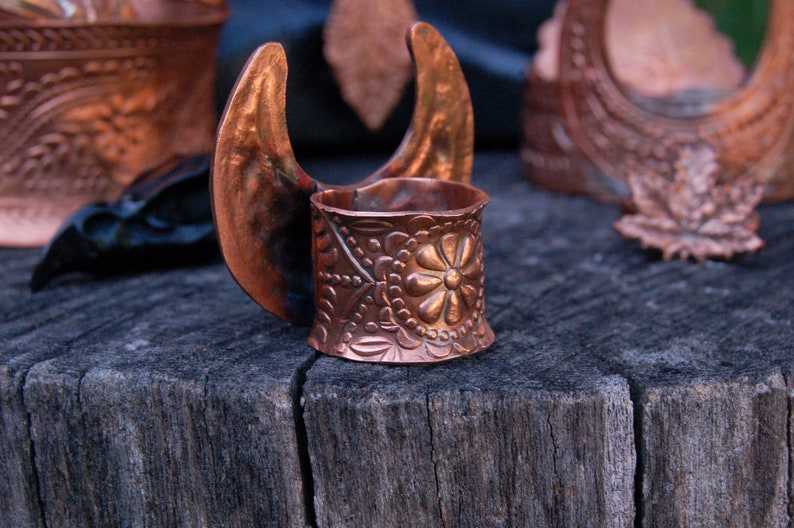 Horns of the Moon Goddess Copper Crescent Moon Ring Size 8 Etsy