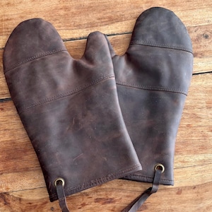 Chestnut Leather Oven Mitts, Heat Resistant, One Size - Bold Handmade Kitchen Armor