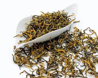 Dian Hong Mao Feng Black Tea – Yunnan Golden Tips Loose Leaf