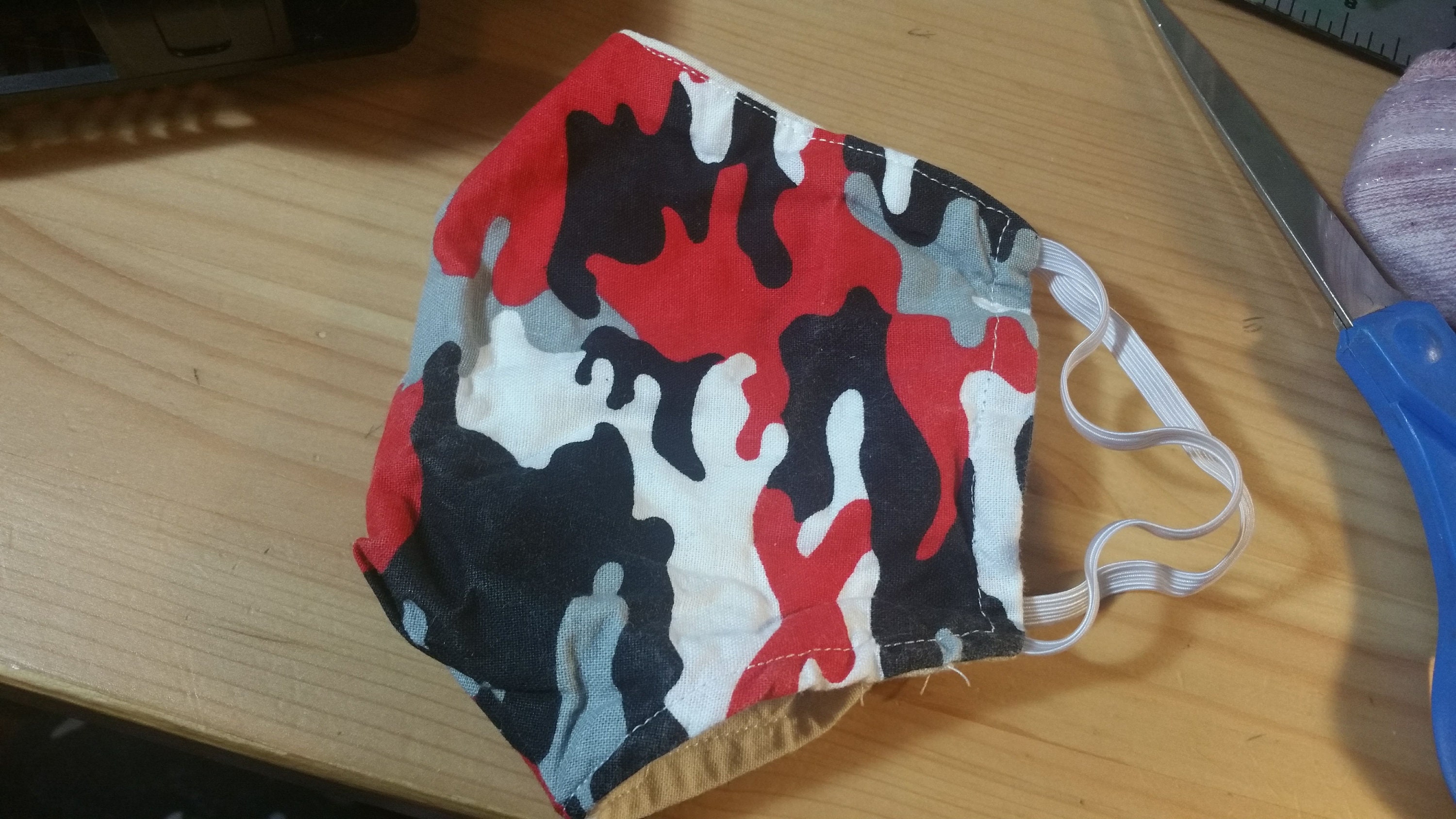 Red Camo Face Mask with side opening for filters.  5 PM 2.5 Filters are included with the mask. Washable, Red, Grey, Black - Thumbnail 2