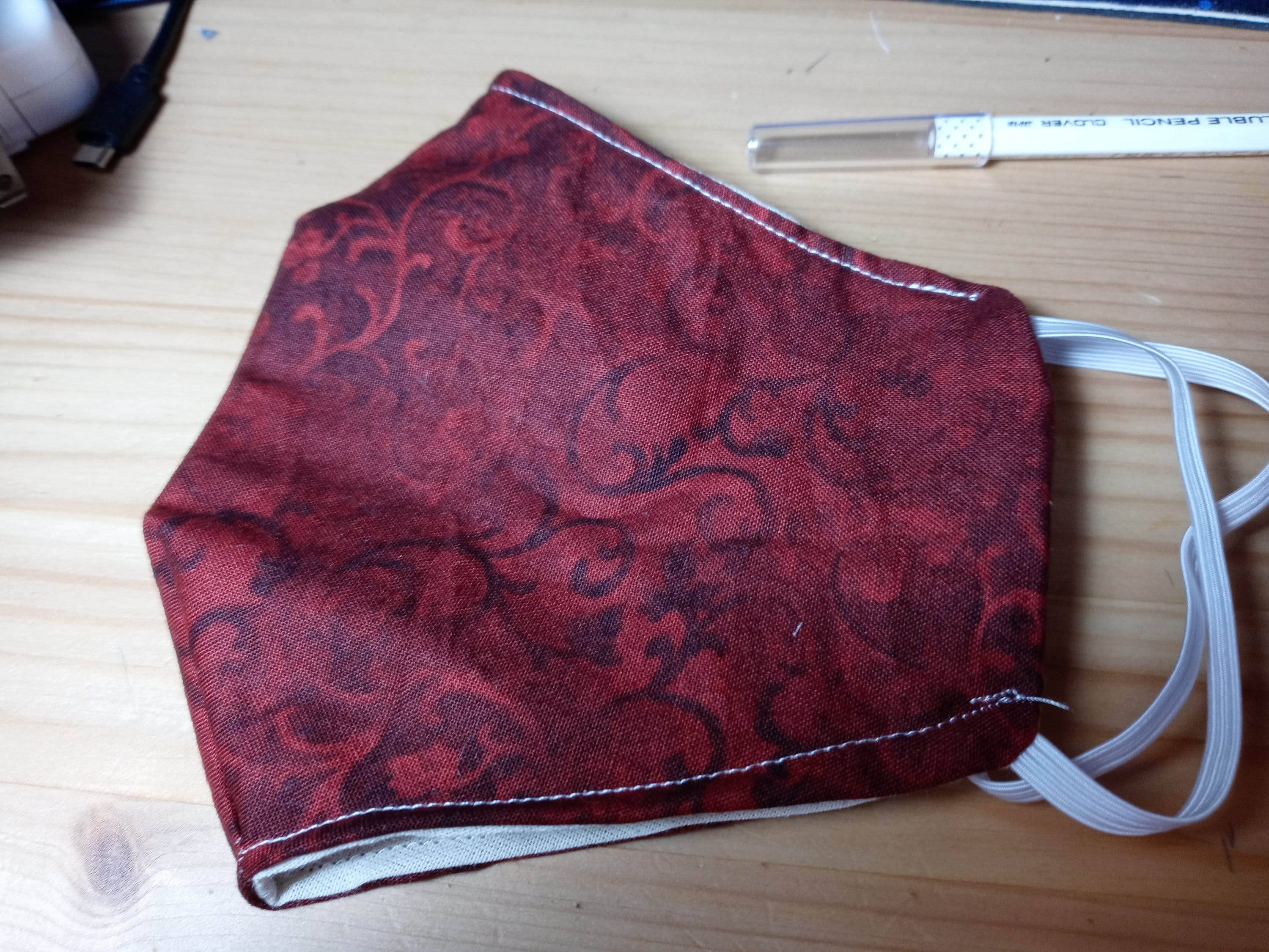 Red Scroll Face Mask with Side Opening for Filters. 5 PM 2.5 Filters Included. Washable, Adults, Kids - Thumbnail 4