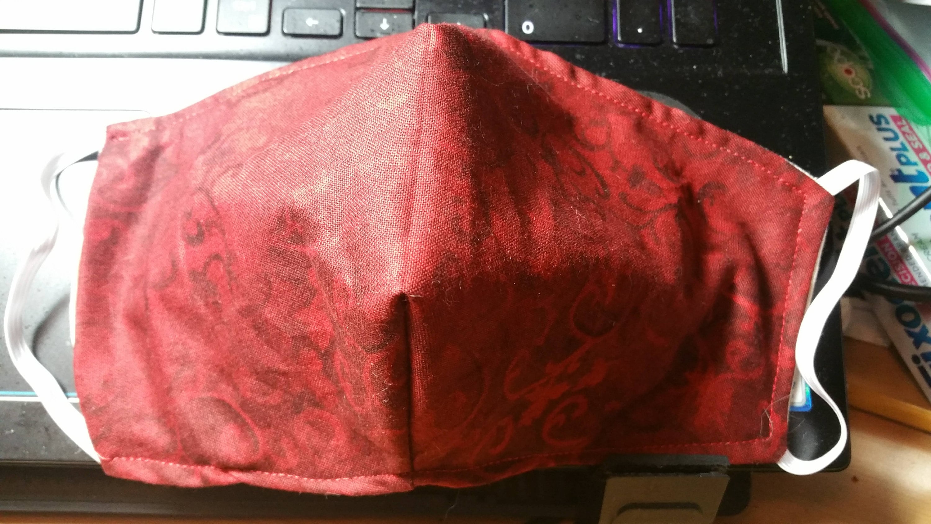 Red Scroll Face Mask with Side Opening for Filters. 5 PM 2.5 Filters Included. Washable, Adults, Kids - Thumbnail 3