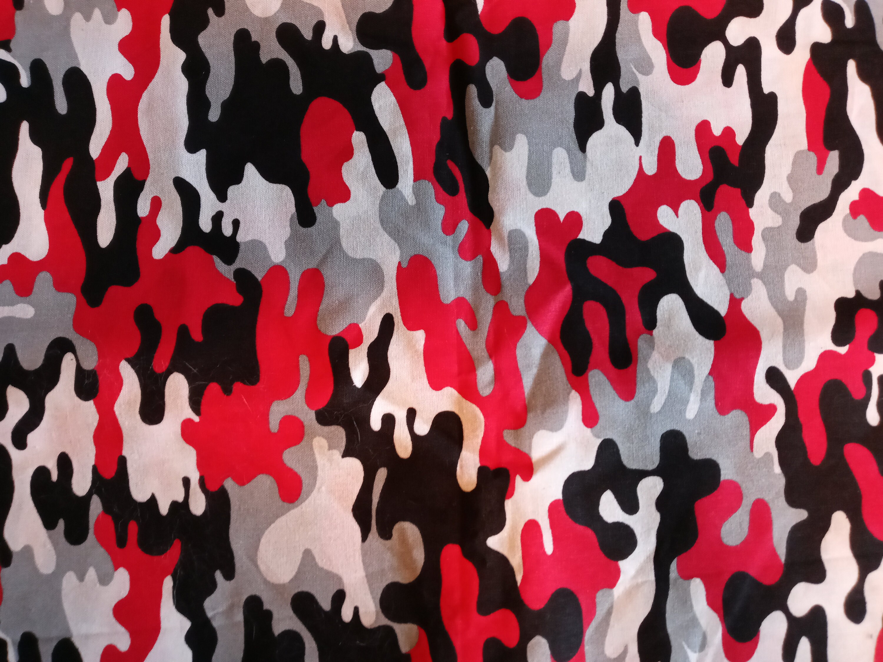 Red Camo Face Mask with side opening for filters.  5 PM 2.5 Filters are included with the mask. Washable, Red, Grey, Black - Thumbnail 5