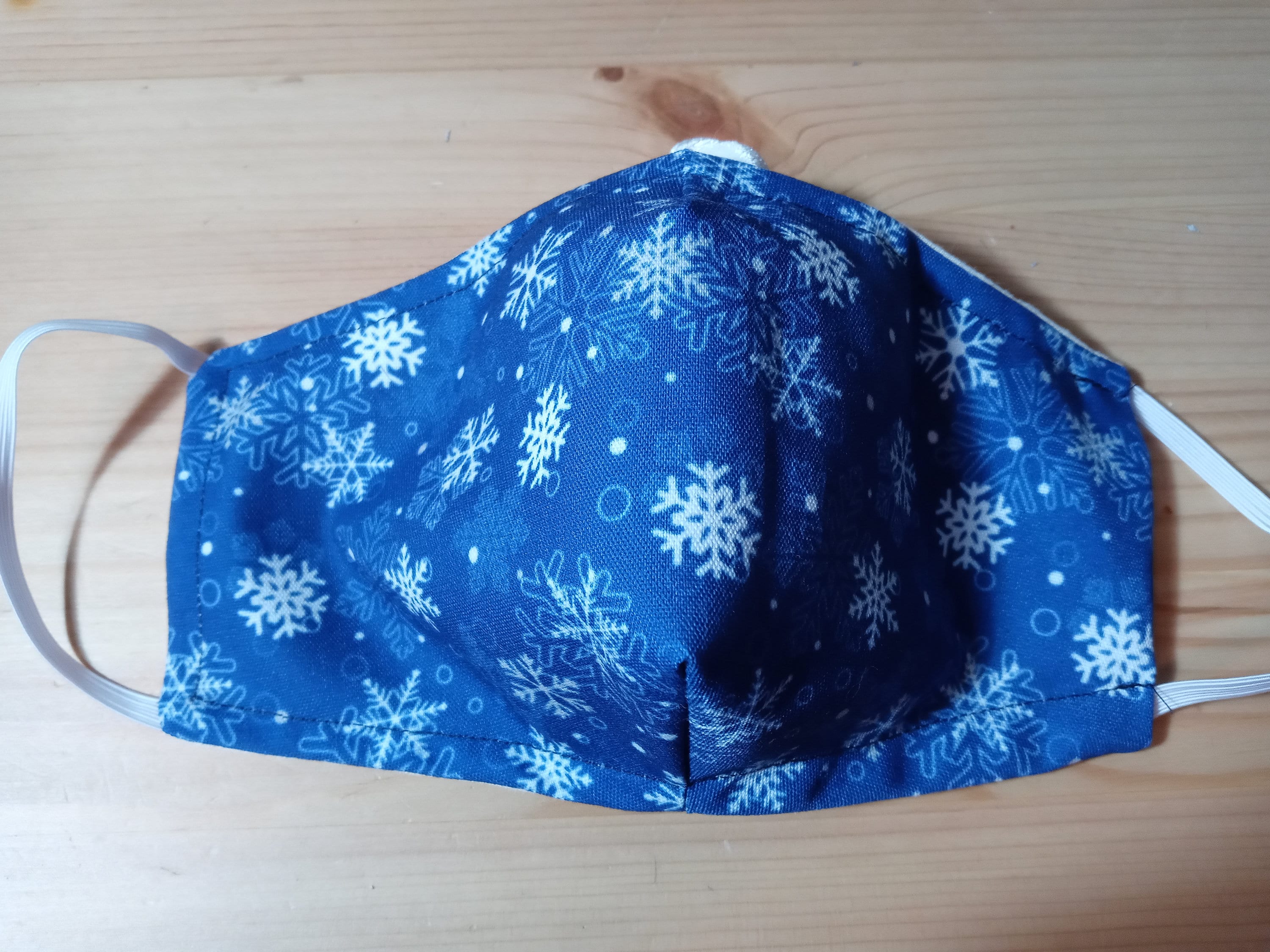 Snowflake Face Mask with Side Opening for Filters.  5 PM 2.5 Filters are Included. Christmas Face Mask, Blue, White, Washable, Adults, Kids