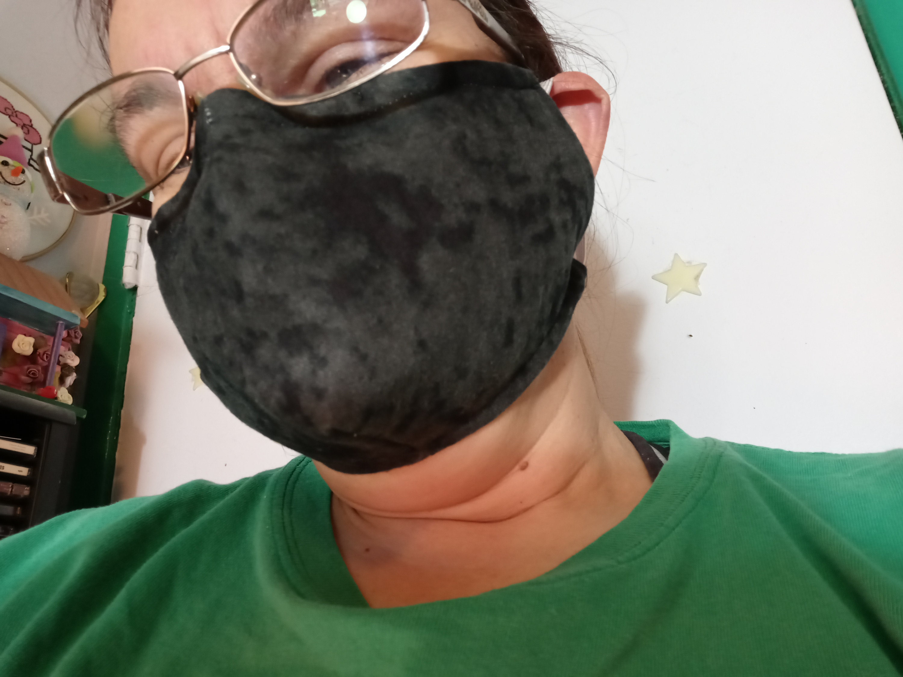 Marble Face Mask with Side Opening for Filters.  5 PM 2.5 Filters Included.  Black, Washable. - Thumbnail 4