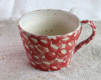 MADE TO ORDER Red white large mug, Coffee Tea Soup Ramen mug with handle, Handmade pebbles pattern pottery, Large hygge mug red pattern