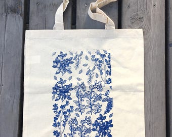 Tote bag with berries, Cotton tote, Garden tote bag, Handmade tote, Forest plants tote, Blue tote, Gift, Screen printed tote, No to plastic