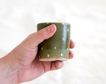 MADE TO ORDER cups, Green white beakers, Green white mugs, Handmade rustic cups, Farmhouse style, Small women owned business