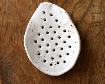Handmade White Clay Soap Dish: Farmhouse Stoneware Bowl with Drain