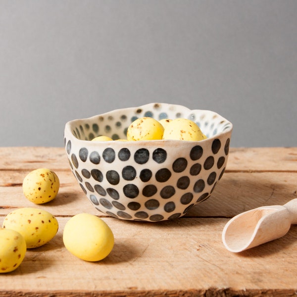 Bowl gray dots, Wabi sabi bowl, Unique wabi sabi salt bowl, Handmade little bowl, Gift for her, Polli Pots little bowl, Polka dot bowl