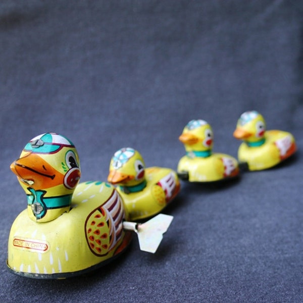 Antique duck family tin toy. Vintage Easter gift idea. Spring home decor supply.