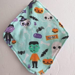 Reusable Cloth Panty Liners, 8.5&quot; Flannel Snap Pads, Washable Eco-Friendly Pads, Zero Waste, Breathable, Daily Comfort, Soft Flannel Liners