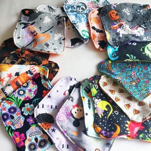 Reusable Cloth Panty Liners, 8.5&quot; Flannel Snap Pads, Washable Eco-Friendly Pads, Zero Waste, Breathable, Daily Comfort, Soft Flannel Liners