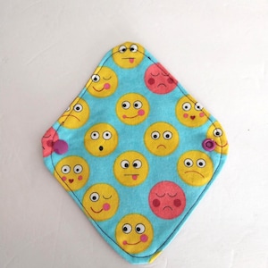 Reusable Cloth Panty Liners, 8.5&quot; Flannel Snap Pads, Washable Eco-Friendly Pads, Zero Waste, Breathable, Daily Comfort, Soft Flannel Liners